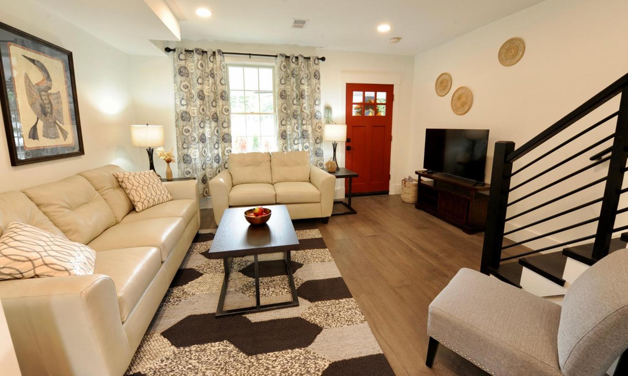 Feriehus Cherry Blossom Townhouse, Easy Dc Access *